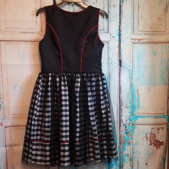 COPY - NWT Glory Star Corset Tulle Overlay Dress. - Picture 5 of 8